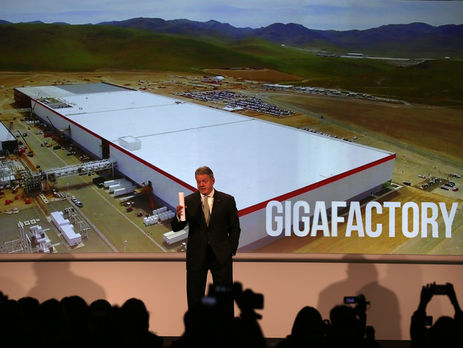 На заводі Tesla в Неваді стався витік хімікатів