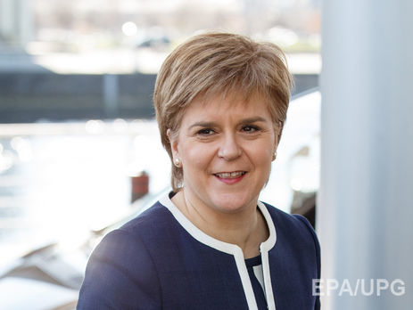 Рішення Мей про дострокові вибори у Великобританії є політичним прорахунком – Стерджен