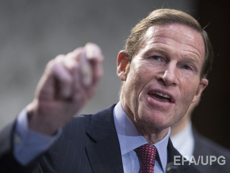 Американский сенатор призвал лишить Россию ЧМ-2018