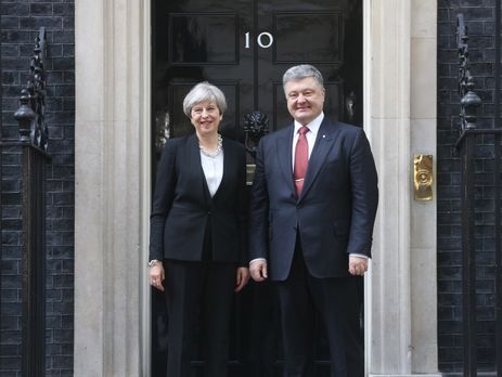 Порошенко обговорив із Мей співробітництво у сфері безпеки, реформи й лібералізацію візового режиму