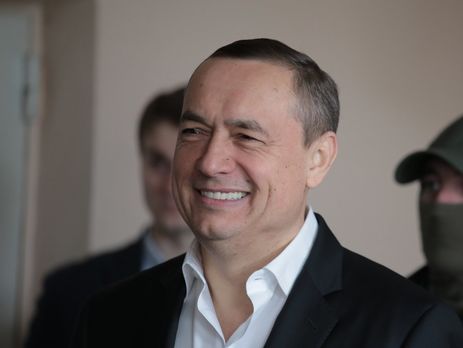 Напередодні обшуку Мартиненко відімкнув телефон, виїхав із дому і розпорядився сховати важливі документи – НАБУ