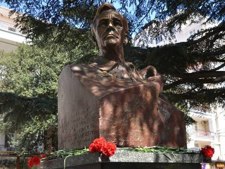 В окупованій Ялті відкрили пам'ятник Рузвельту