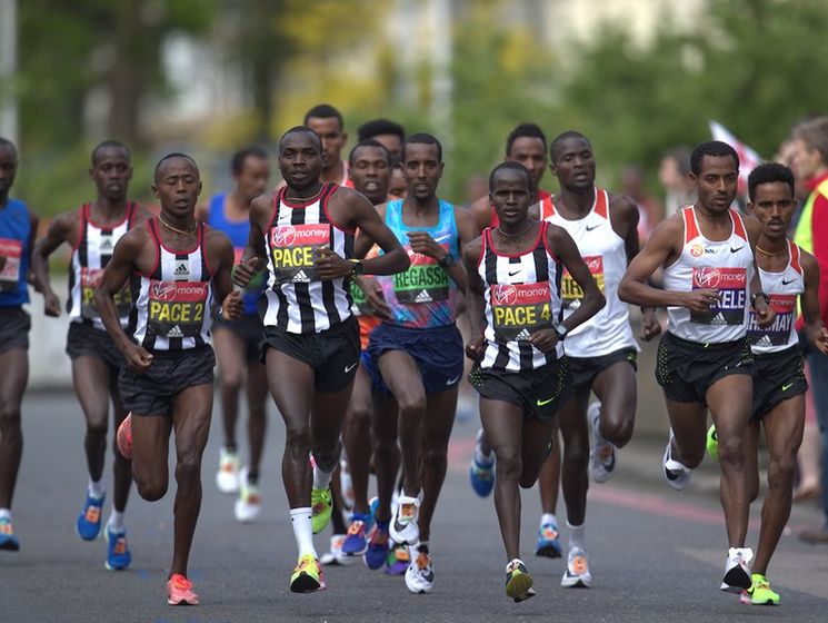 У Лондонському марафоні взяло участь понад 40 тис. осіб