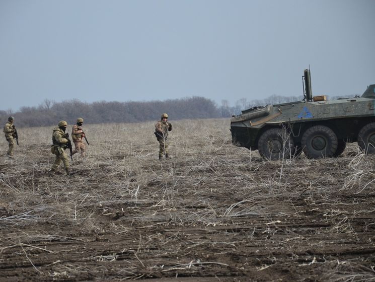 Военнослужащие, которые погибли на полигоне в Харьковской области, попали под огонь БМП