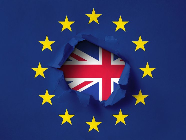 Майбутній саміт у Брюсселі щодо Brexit стане перевіркою європейської єдності на міцність – Bloomberg
