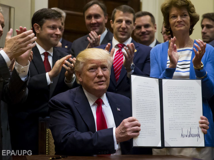 Трамп подписал указ, разрешающий морское бурение на шельфе США