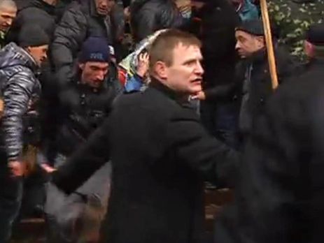 Подозреваемый в нападении на Навального руководил захватом Харьковской ОГА в 2014 году – журналист