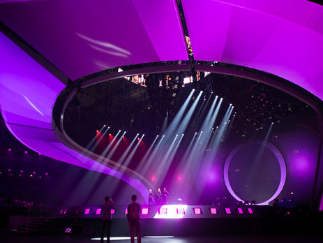 На главной сцене 