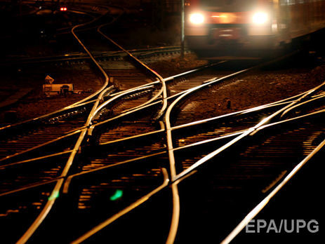 В Киеве в результате удара током на крыше товарного поезда погиб человек