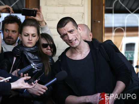 Павленский получил убежище во Франции – адвокат