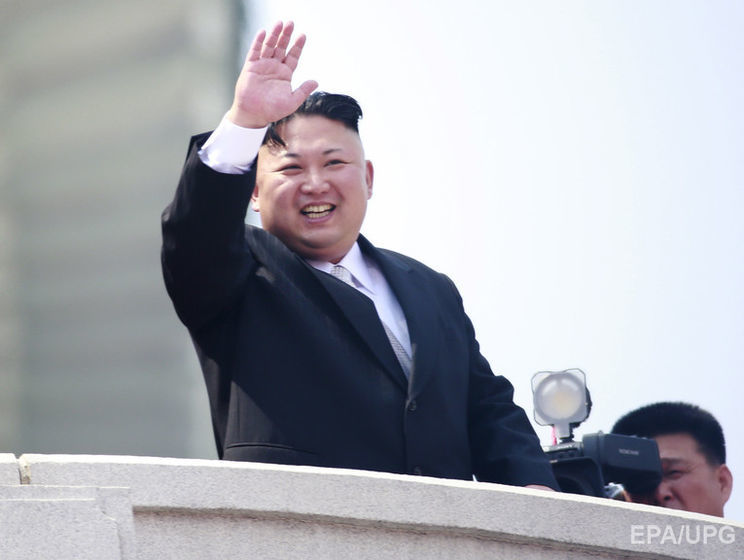 Ким Чен Ын призвал военных быть внимательными и готовыми "сломать хребет врага"