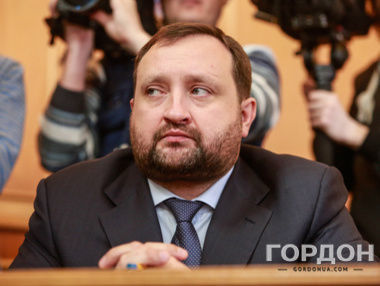ГПУ сообщила Арбузову о подозрении в незаконном финансировании из госбюджета создания телекоммуникационной сети