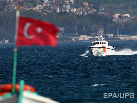 Причиной кораблекрушения 