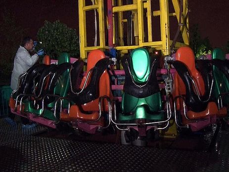 В Турции обрушился аттракцион, пострадали 10 человек. Видео