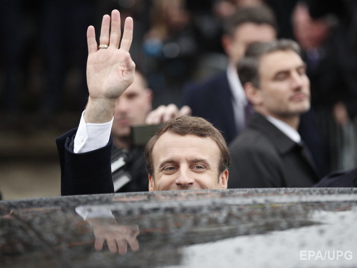 На выборах во Франции лидирует Макрон с более чем 62% – СМИ