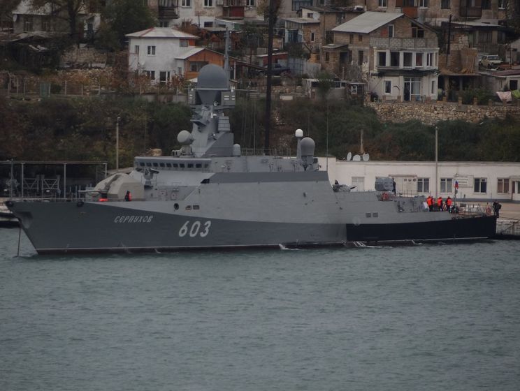 До кордонів Латвії наблизилися три російські військові кораблі