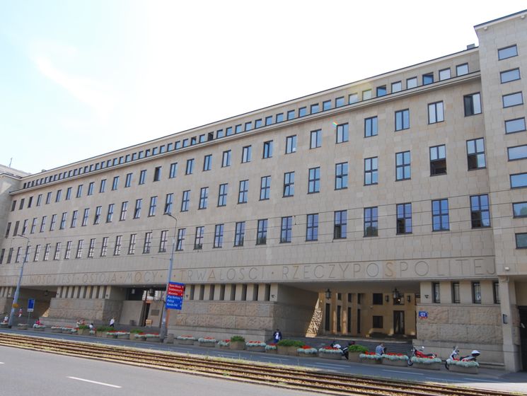 Россию обязали заплатить $2,3 млн за использование здания в Варшаве