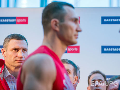 Джошуа едва не подрался с Виталием Кличко после боя с Владимиром – промоутер британца