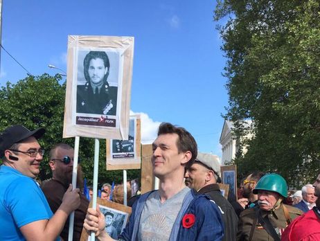 Ватники суті не вловили й охоче фотографувалися з лейтенантом Джоном Сноу – журналіст про акцію “Безсмертний вовк” у Запоріжжі