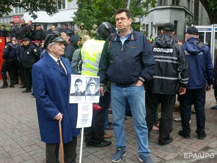 У Києві в акції "Безсмертний полк" узяли участь три тисячі осіб – поліція