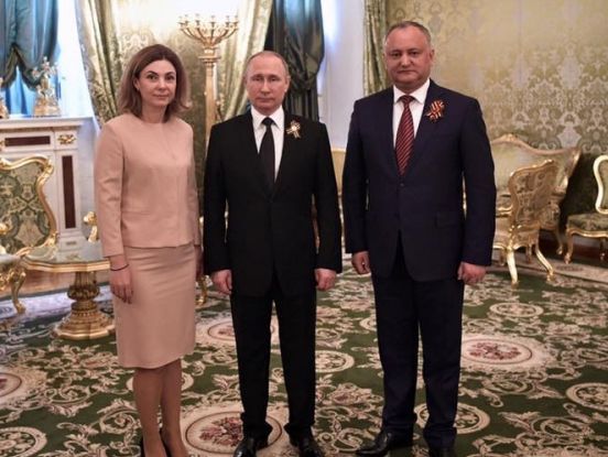 Додон став єдиним іноземним лідером, який відвідав Москву в День Перемоги