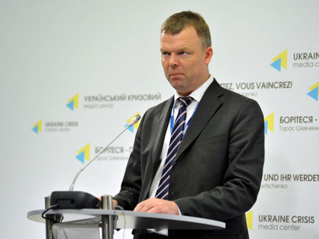 Хуг звинуватив сторони конфлікту в Україні в недотриманні Мінських угод