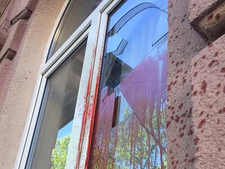 Во Львове неизвестные совершили нападение на офис партии 