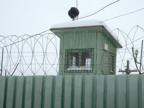 Сотрудники колонии в РФ, до смерти избившие украинца, осуждены на сроки от 2,5 до 11 лет