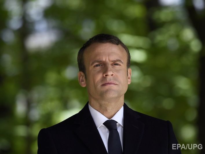 Первый визит на посту президента Франции Макрон совершит в Германию