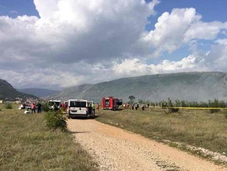Унаслідок аварії спортивного літака в Боснії і Герцеговині загинуло п'ятеро людей, зокрема троє дітей
