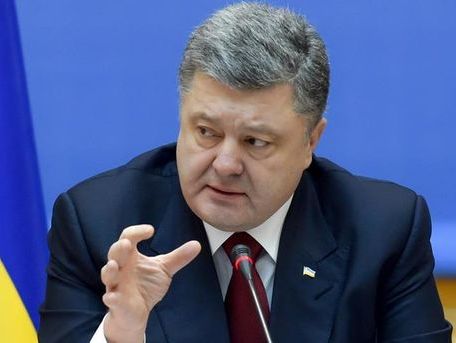 Порошенко анонсировал многочасовые переговоры с Меркель