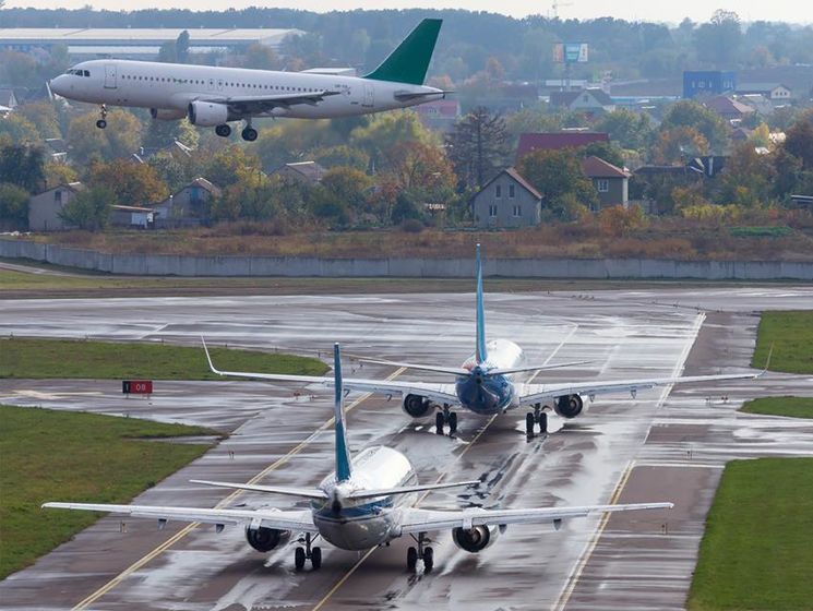 Киевский аэропорт Жуляны закрыли на капитальный ремонт