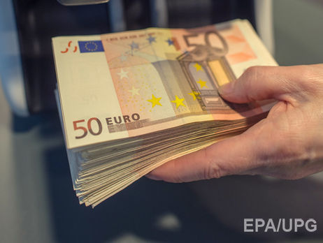 Курс гривны к евро снизился до 28,79 грн/€