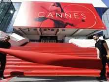 В Каннах открылся 70-й кинофестиваль. Фоторепортаж