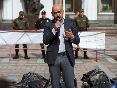 Найєм: За дивним збігом обставин у санкційному списку в парламенті не виявилося прізвища Ахметова