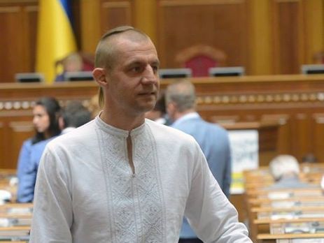 Гаврилюк о конфликте с журналистом: Я подставил свои ручки, чтобы его удержать. Рубашка у него порвалась, лицо разбилось. Я в чем виноват?