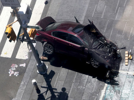 Полиция не рассматривает наезд на пешеходов в Нью-Йорке как теракт