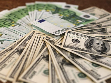 Межбанк: Доллар снова начал расти