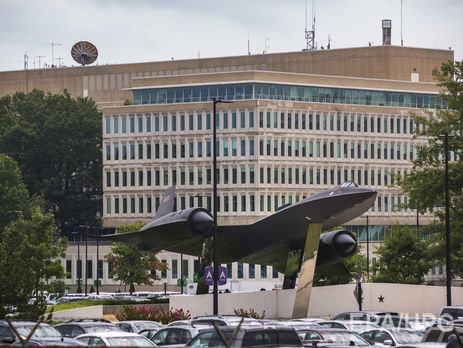 Китай разрушил разведывательную сеть США, раскрыв с 2010-го по 2012 год около 20 информаторов ЦРУ – The New York Times