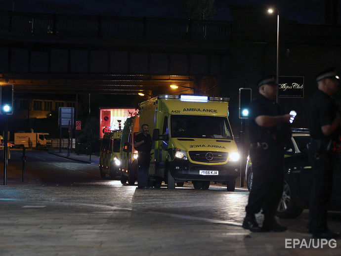 После взрыва в Манчестере госпитализировали 59 пострадавших &ndash; Служба скорой помощи