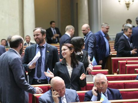 Рада разрешила иностранным инвесторам получать вид на жительство в Украине