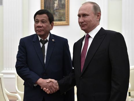 Дутерте попросил у Путина современное оружие, чтобы сражаться с ИГИЛ