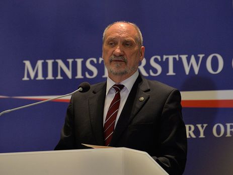 Министр обороны Польши заявил, что в 12-летней перспективе армия сможет самостоятельно защитить страну