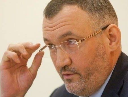 Кузьмин заявил, что суд обязал НАБУ расследовать злоупотребления Турчинова, в СНБО опровергают информацию