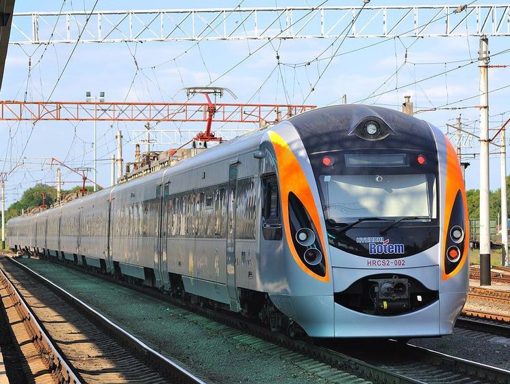 Украина может прекратить железнодорожное пассажирское сообщение с Россией с 1 июля – "Коммерсантъ"