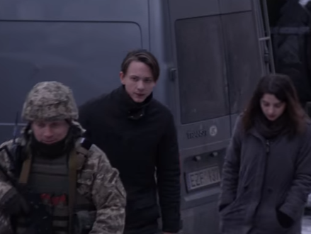 У Каннах фільму "Іній" про конфлікт на Донбасі аплодували стоячи