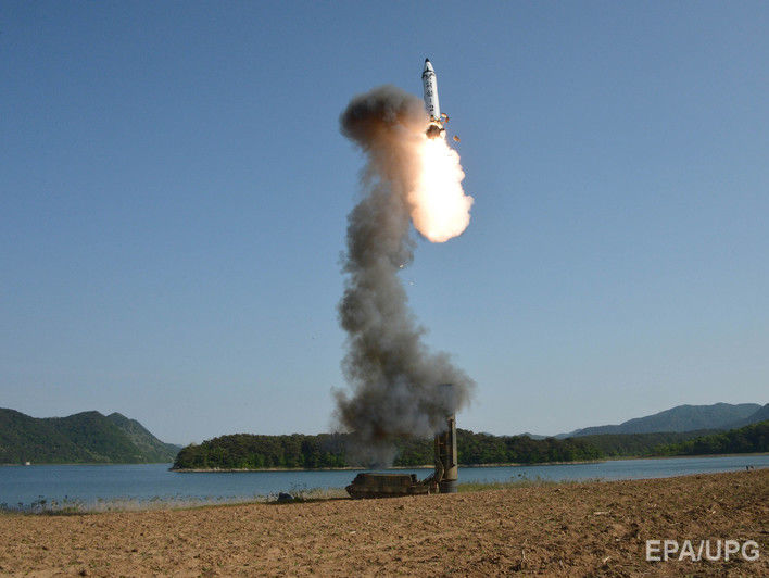 Пхеньян запустил баллистическую ракету малой дальности &ndash; южнокорейские военные