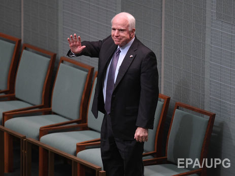 Маккейн назвал Россию и Путина большей угрозой для мира, чем ИГИЛ