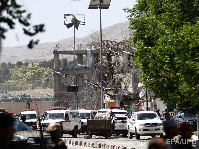 Унаслідок вибуху в Афганістані було поранено співробітників посольства Німеччини й убито охоронця