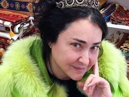 Лоліту зобразили у вигляді русалки